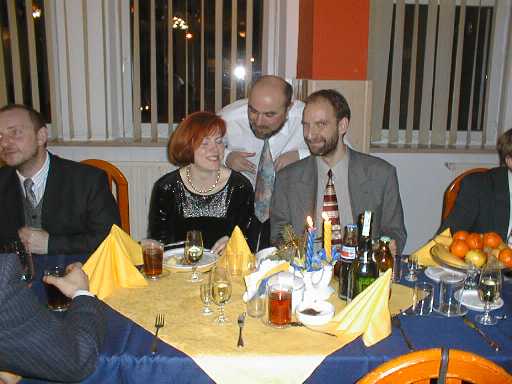 PIC00025.jpg (28019 bytes)